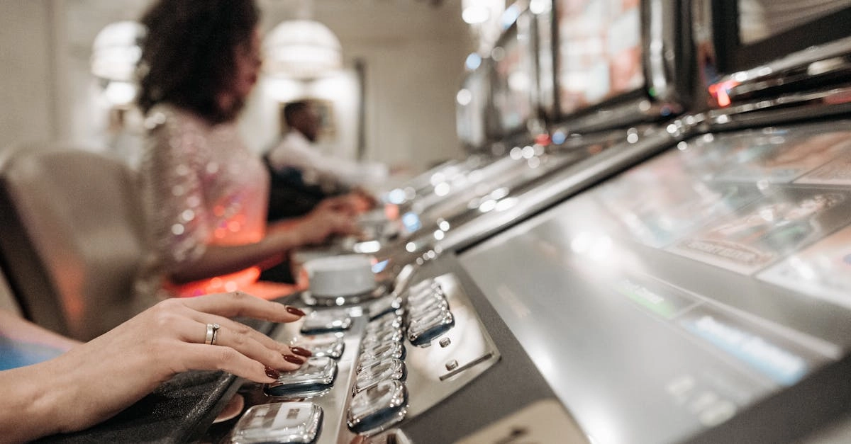 Профессиональный анализ качества слота Zeus vs Hades