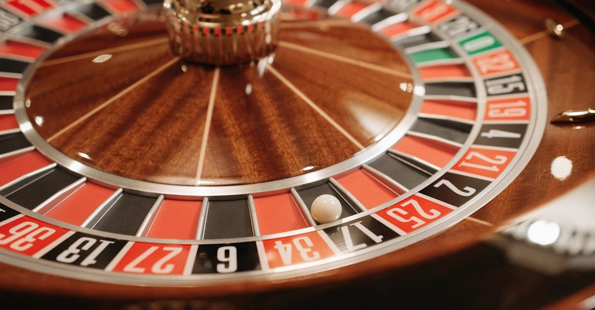 Профессиональное колесо рулетки высокого качества в казино